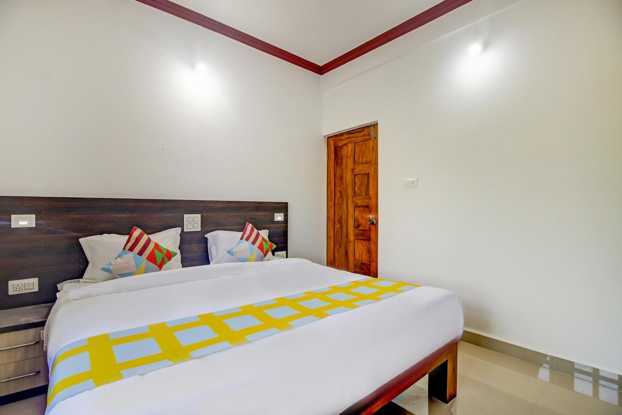 Super Hotel O Pradeep Guest House Near Baga Beach Экстерьер фото