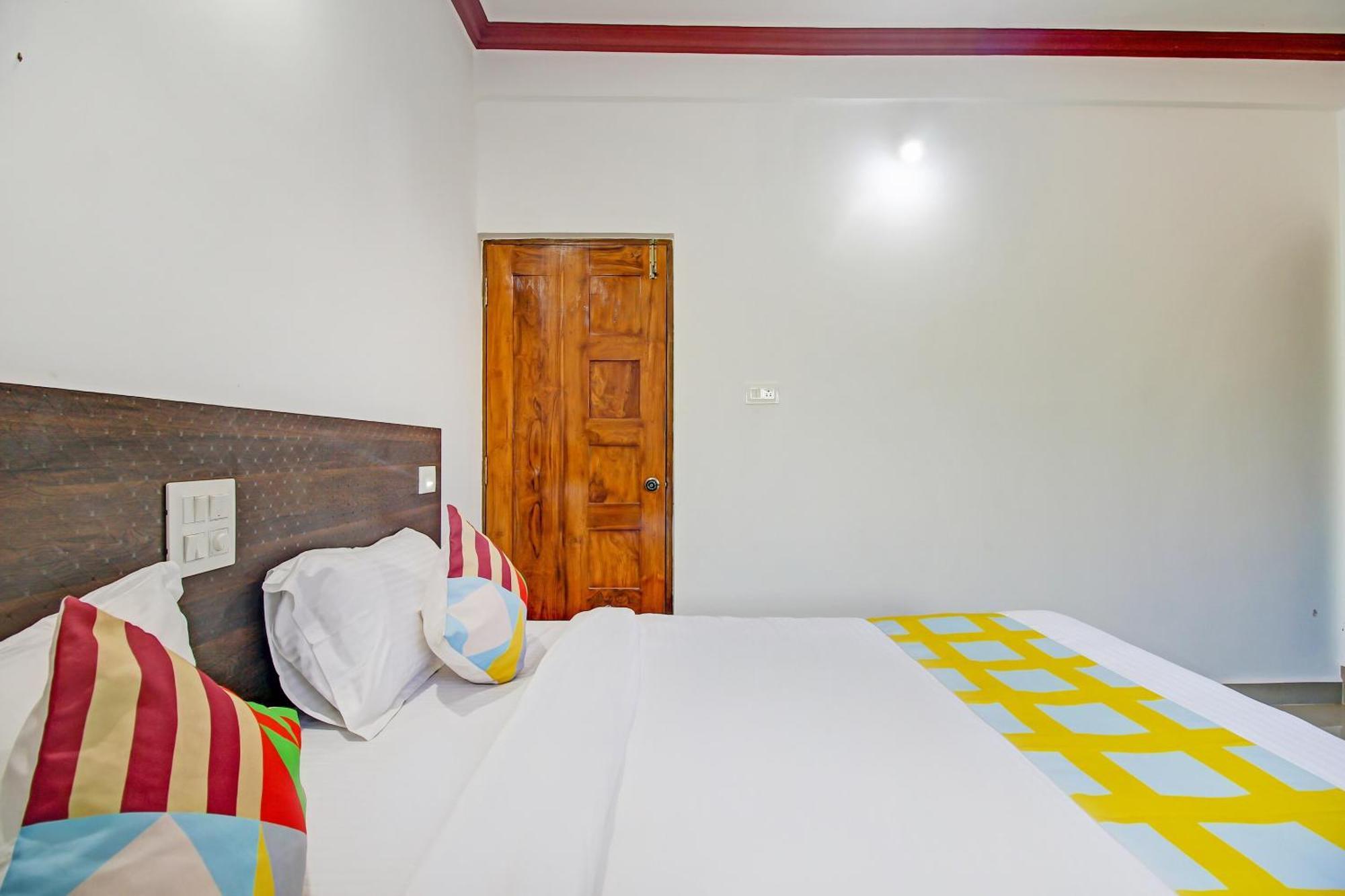 Super Hotel O Pradeep Guest House Near Baga Beach Экстерьер фото